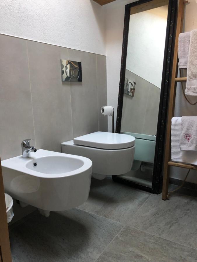 Appartamenti Vista Monte Bianco Courmayeur-Entreves מראה חיצוני תמונה